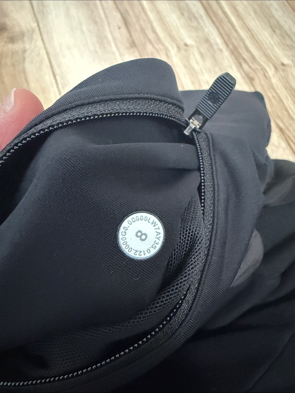 Lululemon Speed Up Short High Rise 2.5” - Picture 4 of 4